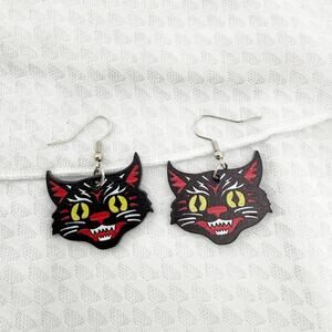 Spooky Black Cat Earrings, Witchy Jewelry, Black Cat Earrings, Witchy Earrings